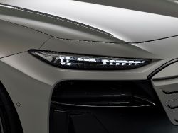 Audi A6 Sportback e-tron - performance headlight