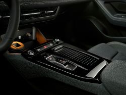 Audi A6 Sportback e-tron - performance interior