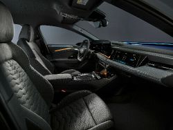 Audi A6 Sportback e-tron - performance interior