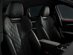 Audi A6 Sportback e-tron - S6 interior