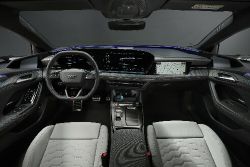 Audi A6 Avant e-tron - performance interior