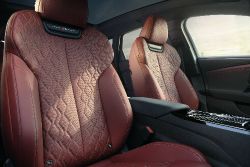 Audi A6 Avant e-tron - S6 interior seats