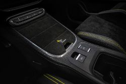 Abarth 600e - details